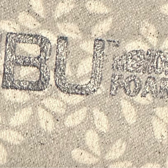 JBU Women's Flats in Cream and Gray - Picture 6 of 13